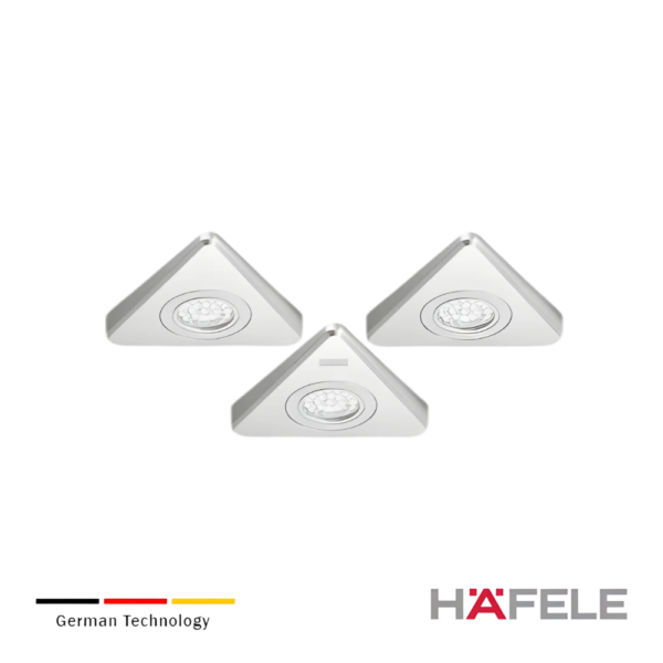 Aplique para montaje bajo estantes triangular - Juego de 3 LED 3003 – Loox 5.5W total, Plastico, 24V