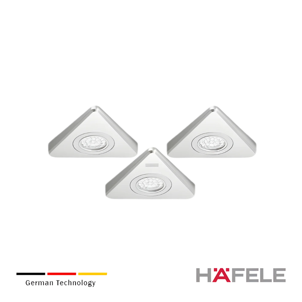 Aplique para montaje bajo estantes triangular – Juego de 3 LED 3003 – Loox 5.5W total, Plastico, 24V Aplique para montaje bajo estantes triangular – Juego de 3 LED 3003 – Loox 5.5W total Plastico 24V 3